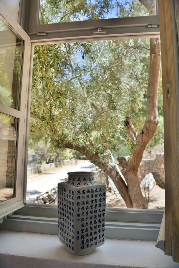 Douskos Beach House Apartment Hydra  Exterior photo